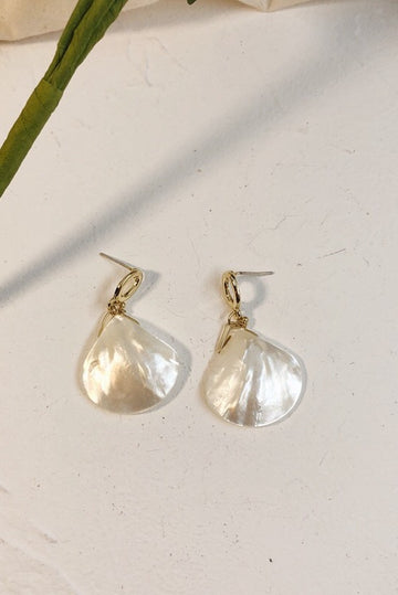 Shell Buttons Earring - WHITE